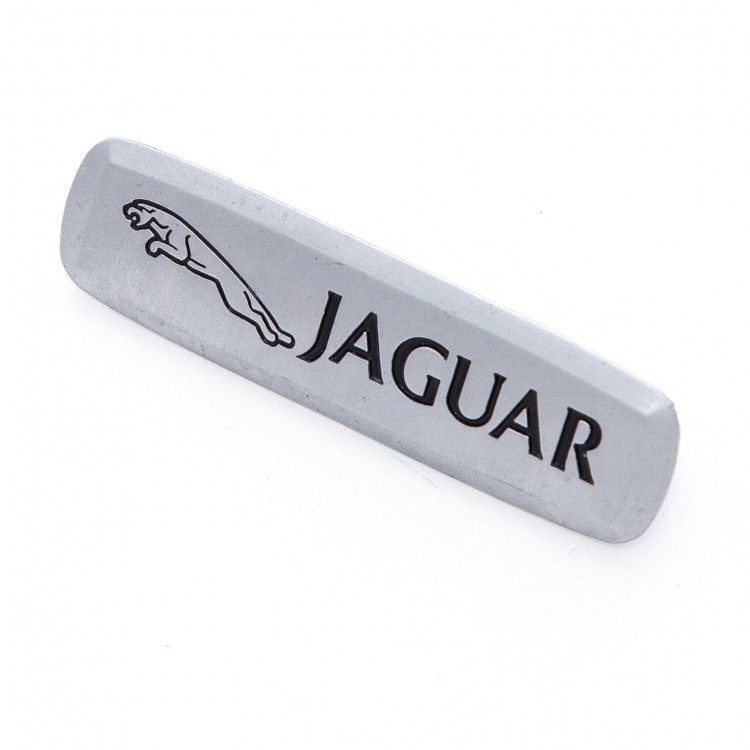 Шильдик Jaguar для ковров и органайзеров 